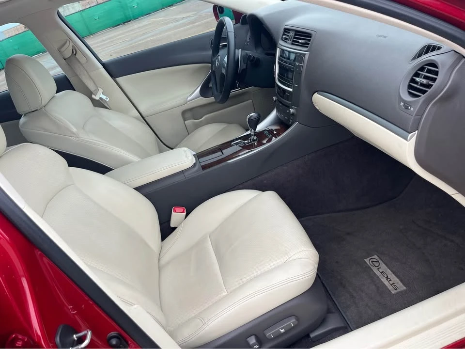 2012 Lexus IS 2nd Gen - Image 9 of 10