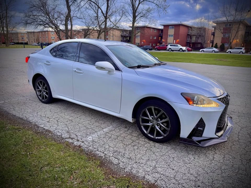 2012 Lexus IS 2nd Gen - Image 9 of 15