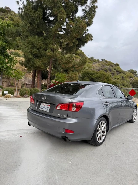 2012 Lexus IS 2nd Gen - Image 10 of 14