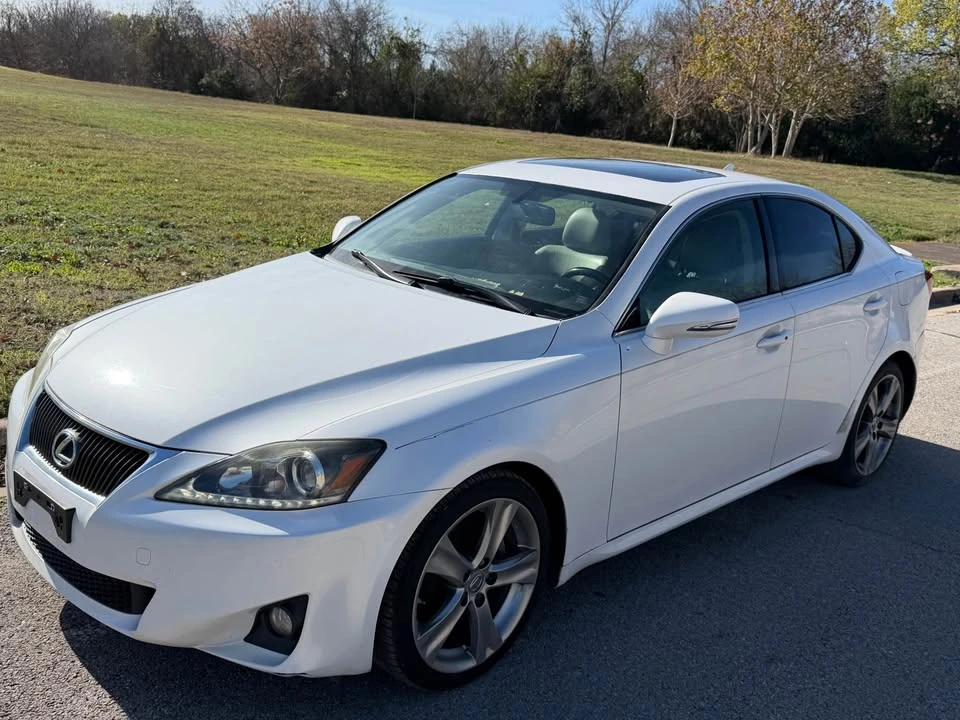 2012 Lexus IS 2nd Gen - Image 7 of 12