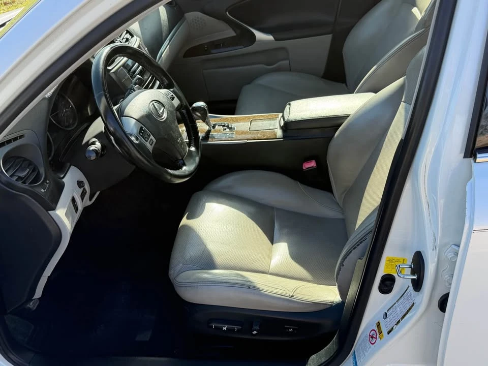 2012 Lexus IS 2nd Gen - Image 8 of 12
