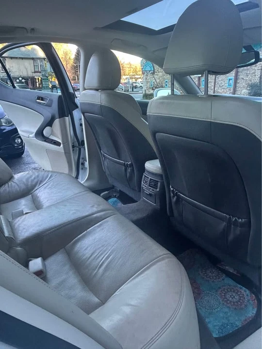 2012 Lexus IS 2nd Gen - Image 11 of 17