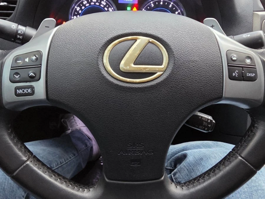 2012 Lexus IS 2nd Gen - Image 10 of 12