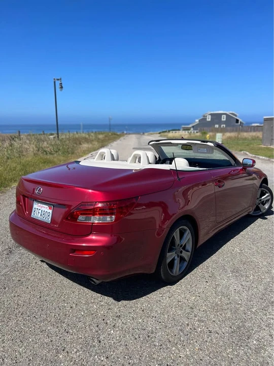 2012 Lexus IS 2nd Gen - Image 6 of 11