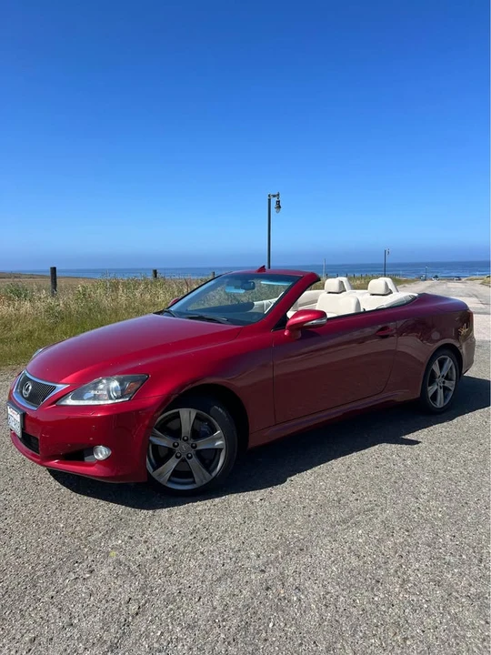 2012 Lexus IS 2nd Gen - Image 3 of 11
