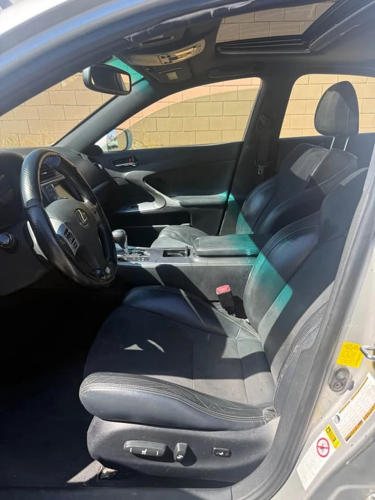 2012 Lexus IS 2nd Gen - Image 4 of 7