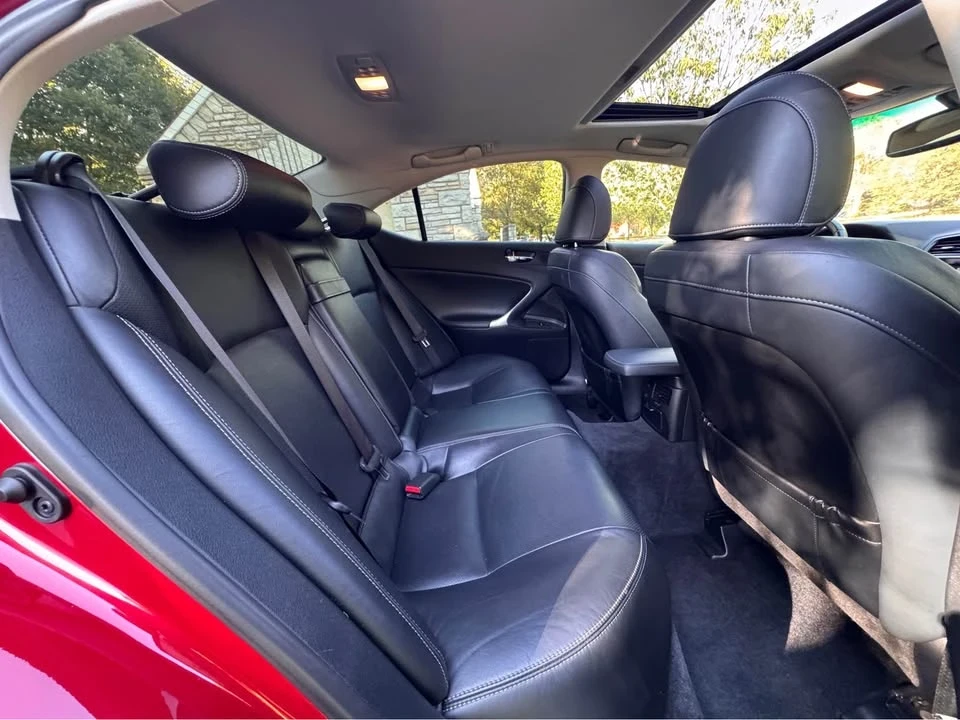 2012 Lexus IS 2nd Gen - Image 17 of 19