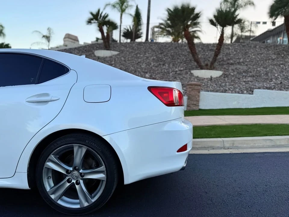 2012 Lexus IS 2nd Gen - Image 8 of 14