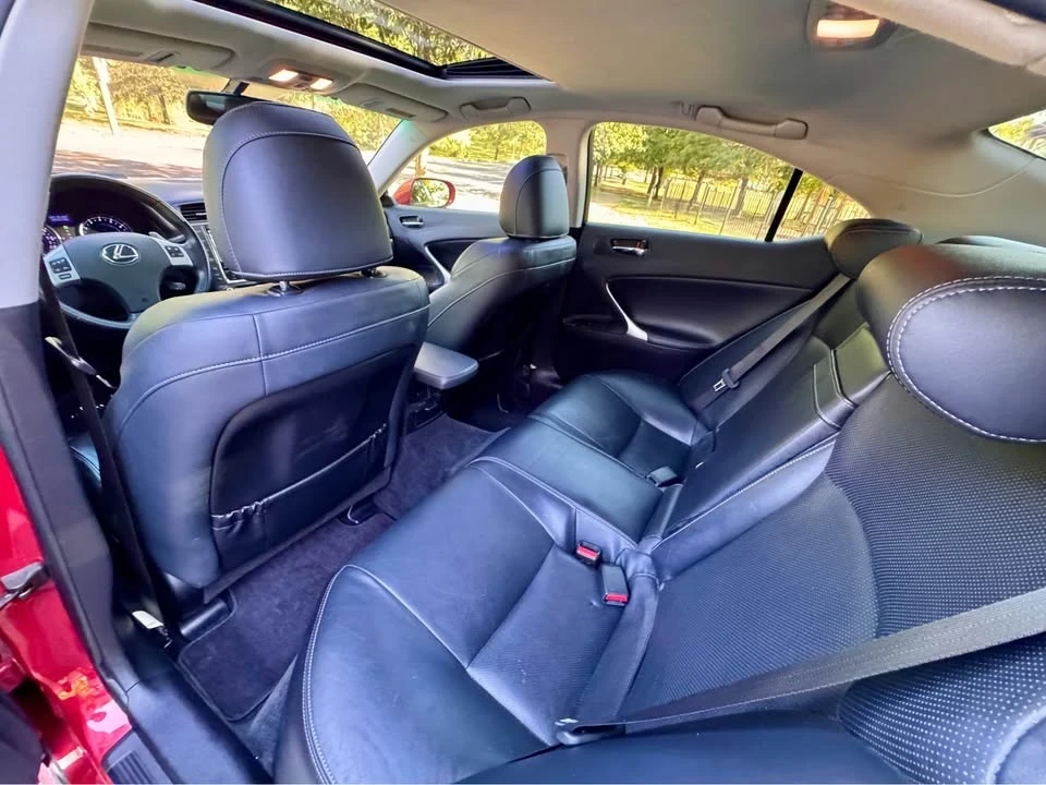 2012 Lexus IS 2nd Gen - Image 14 of 19