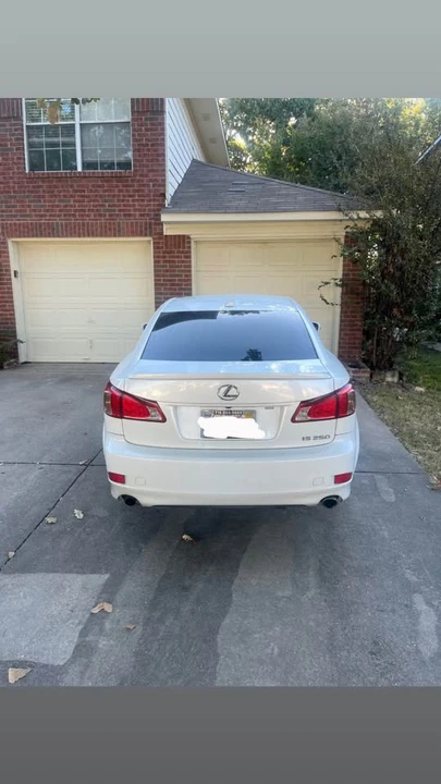 2012 Lexus IS 2nd Gen - Image 4 of 11