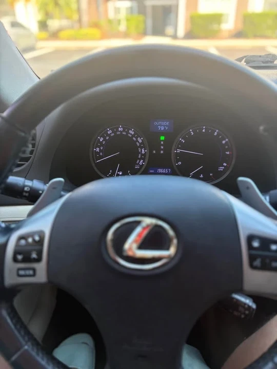 2012 Lexus IS 2nd Gen - Image 8 of 10