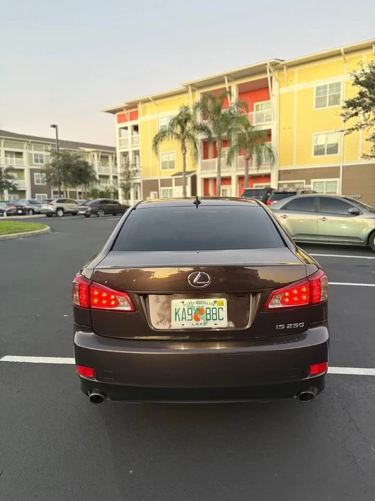 2012 Lexus IS 2nd Gen - Image 5 of 10