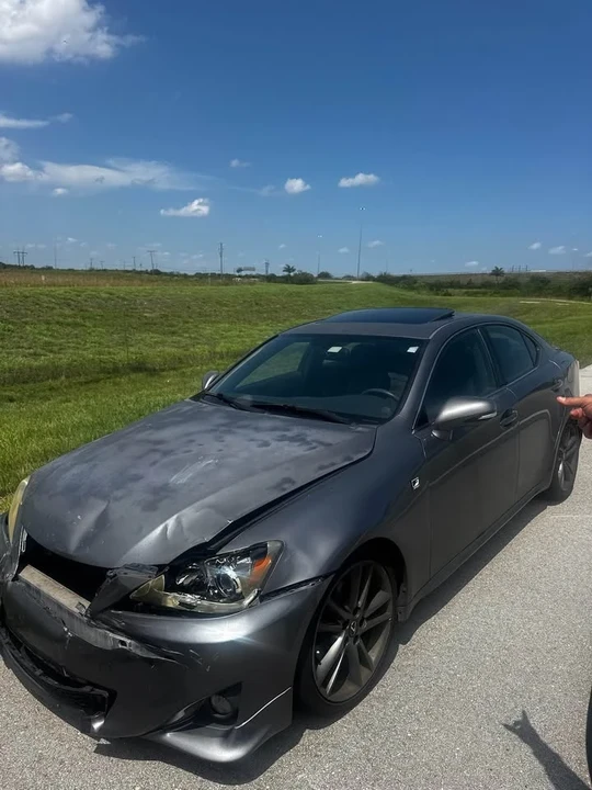 2012 Lexus IS 2nd Gen - Image 7 of 9