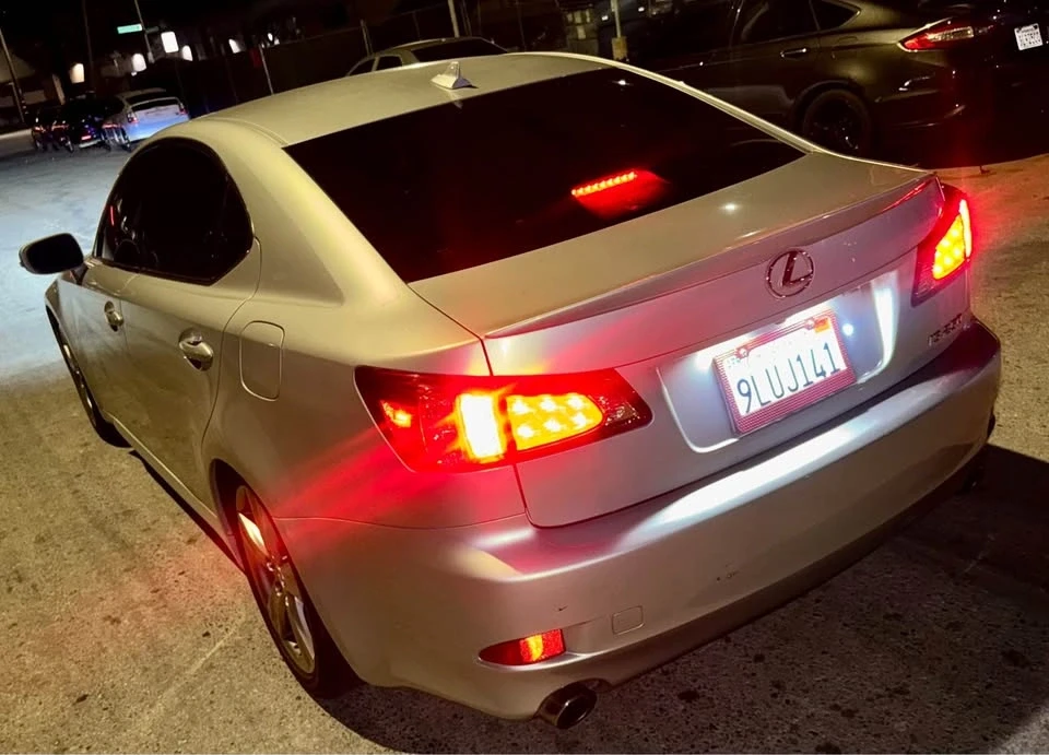 2012 Lexus IS 2nd Gen - Image 5 of 12