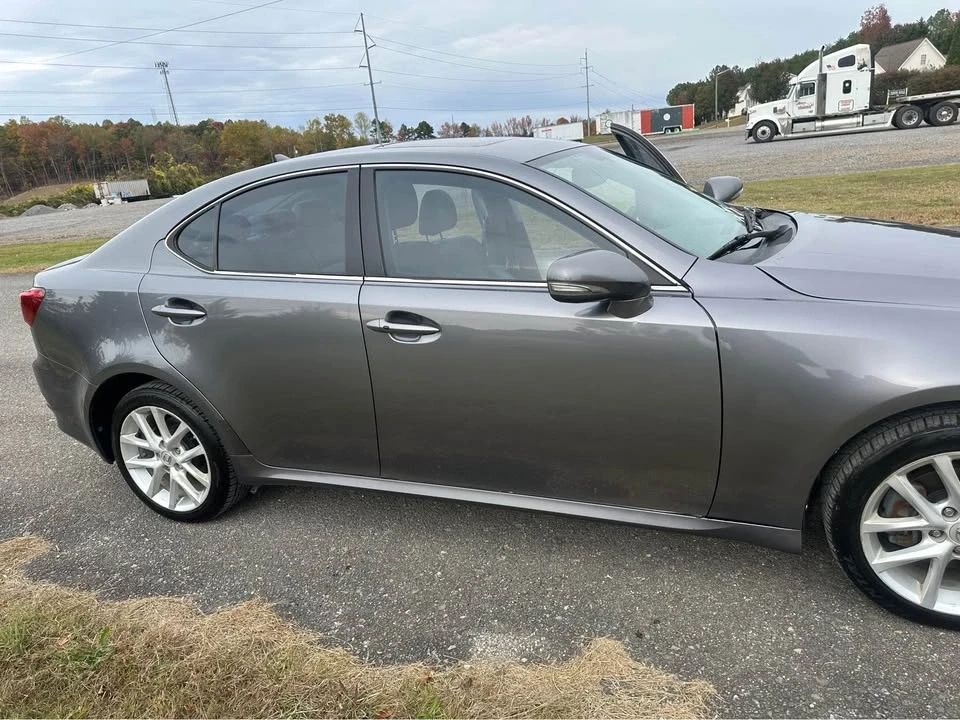 2012 Lexus IS 2nd Gen - Image 16 of 18
