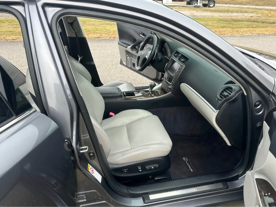 2012 Lexus IS 2nd Gen - Image 10 of 18
