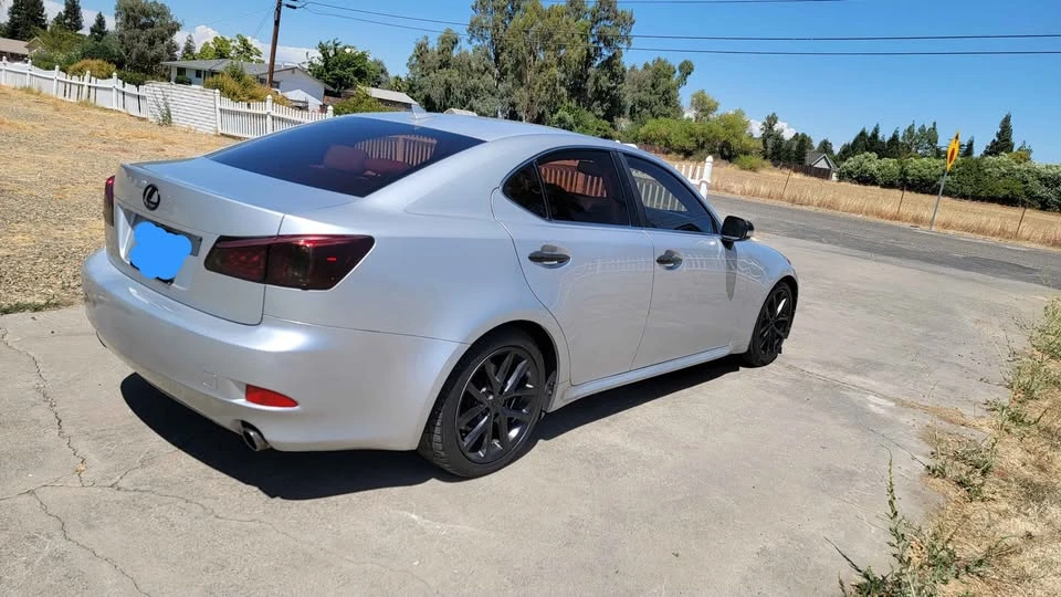 2012 Lexus IS 2nd Gen - Image 6 of 9