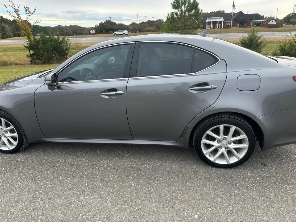 2012 Lexus IS 2nd Gen - Image 17 of 18