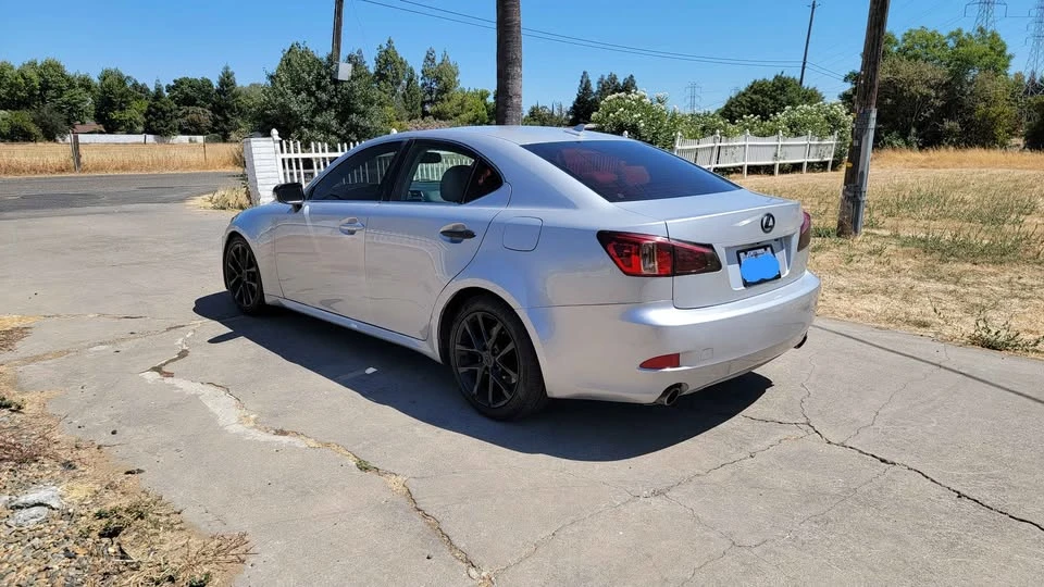 2012 Lexus IS 2nd Gen - Image 4 of 9