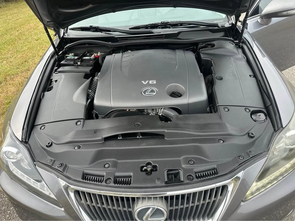 2012 Lexus IS 2nd Gen - Image 4 of 18