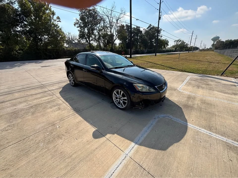 2012 Lexus IS 2nd Gen - Image 4 of 9