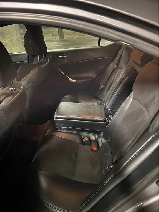 2012 Lexus IS 2nd Gen - Image 16 of 20