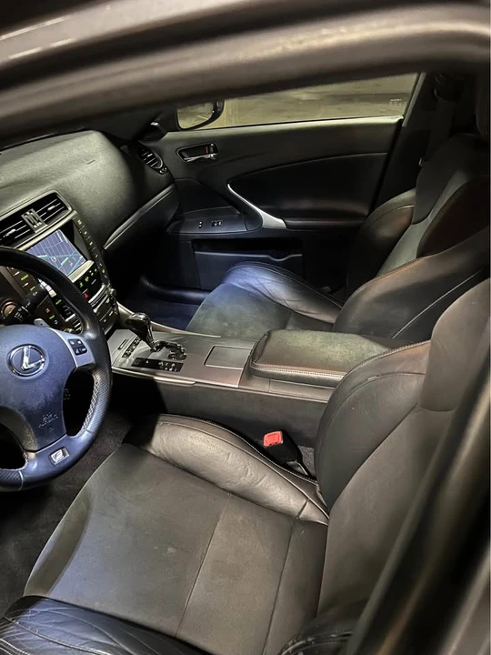 2012 Lexus IS 2nd Gen - Image 15 of 20