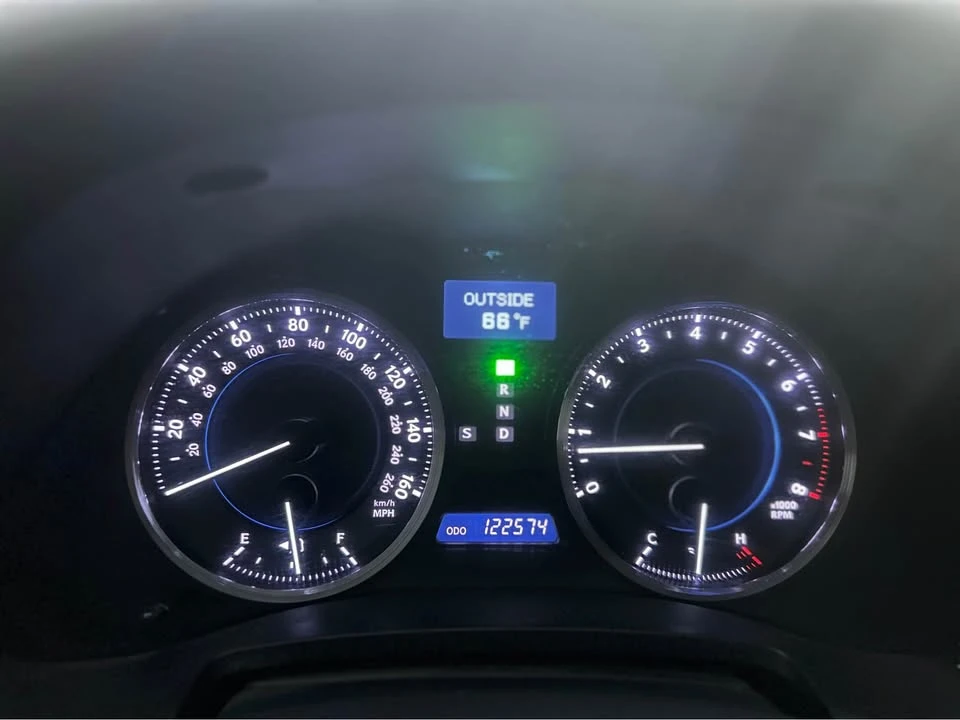 2012 Lexus IS 2nd Gen - Image 9 of 14
