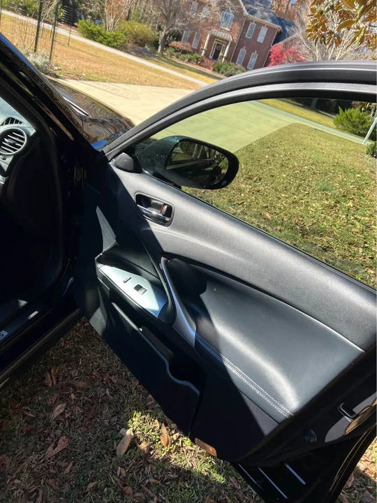 2012 Lexus IS 2nd Gen - Image 9 of 17