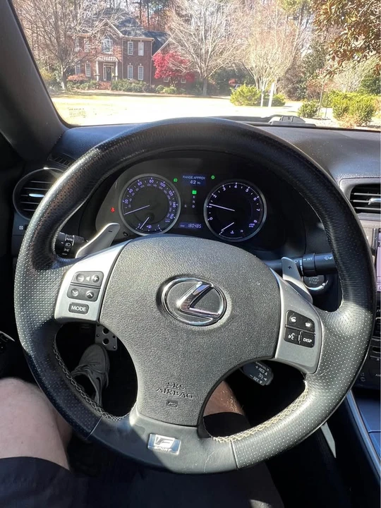 2012 Lexus IS 2nd Gen - Image 10 of 17
