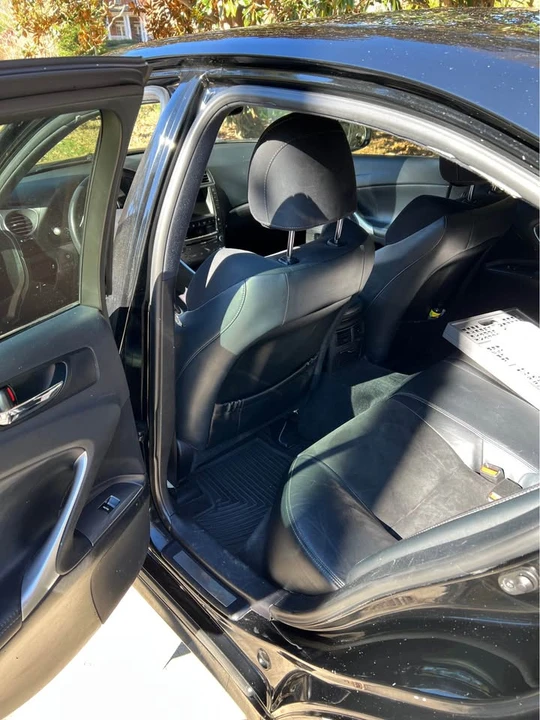 2012 Lexus IS 2nd Gen - Image 8 of 17