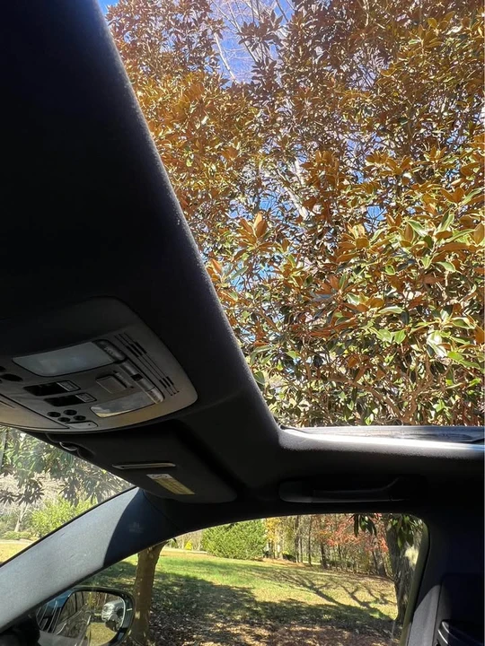 2012 Lexus IS 2nd Gen - Image 15 of 17