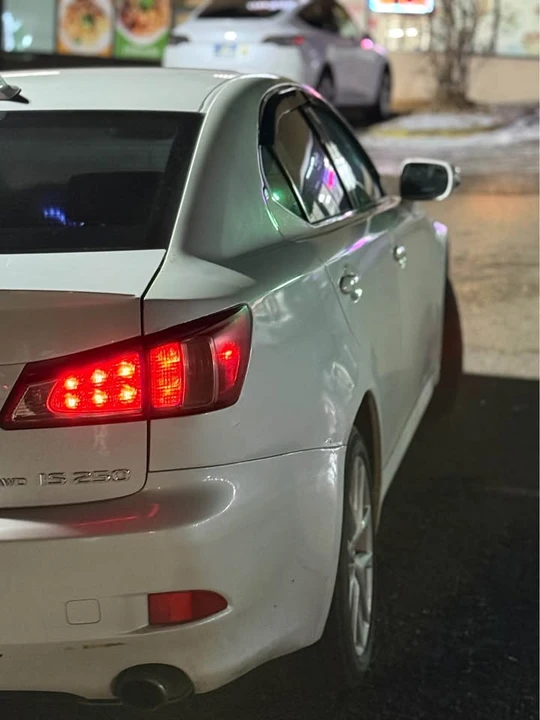 2012 Lexus IS 2nd Gen - Image 6 of 13