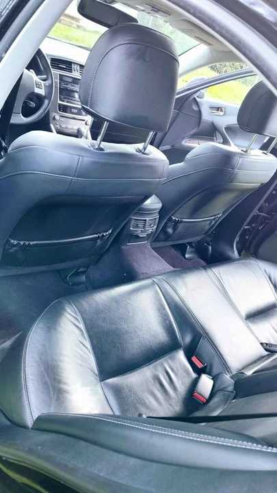 2012 Lexus IS 2nd Gen - Image 5 of 9
