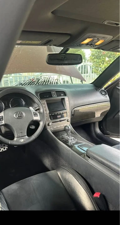 2012 Lexus IS 2nd Gen - Image 9 of 10