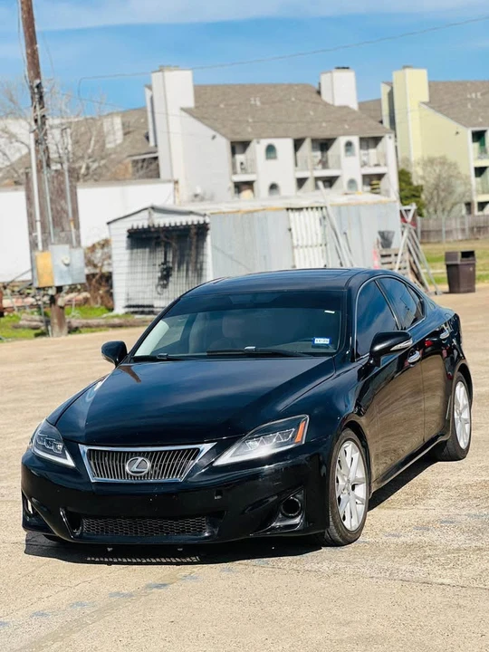 2012 Lexus IS 2nd Gen - Image 8 of 12