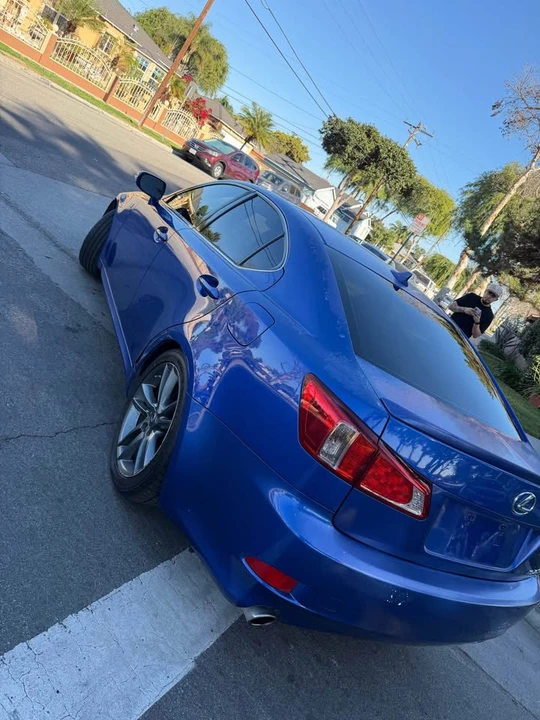 2012 Lexus IS 2nd Gen - Image 5 of 13
