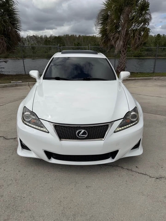 2012 Lexus IS 2nd Gen - Image 4 of 8