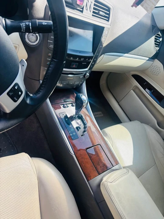 2012 Lexus IS 2nd Gen - Image 8 of 11