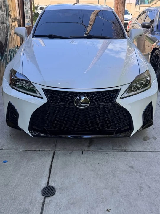 2012 Lexus IS 2nd Gen - Image 6 of 12