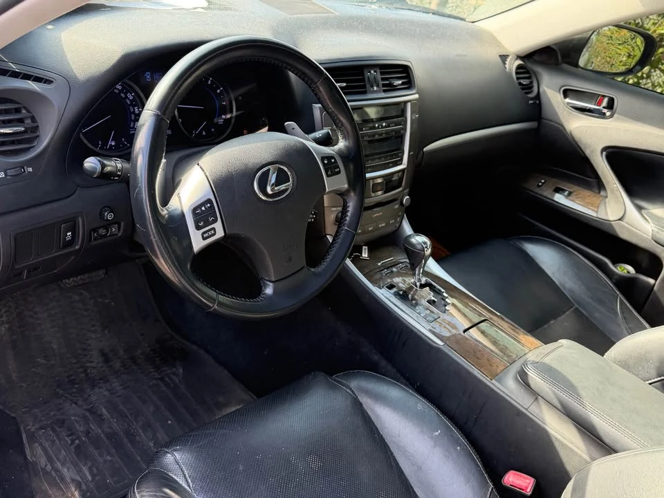 2012 Lexus IS 2nd Gen - Image 4 of 20