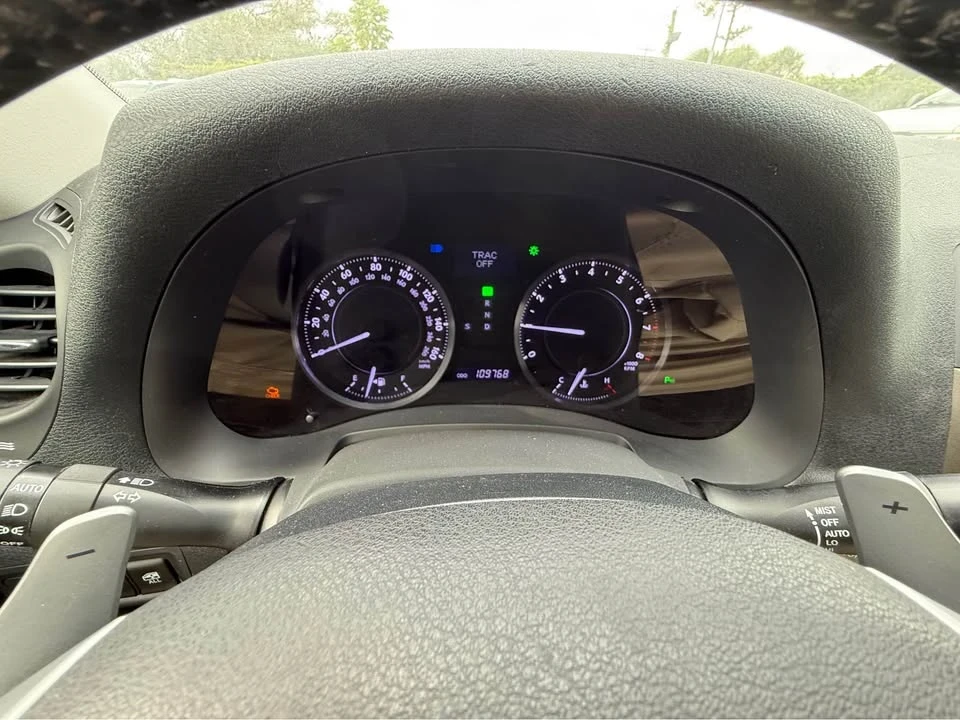 2012 Lexus IS 2nd Gen - Image 15 of 20