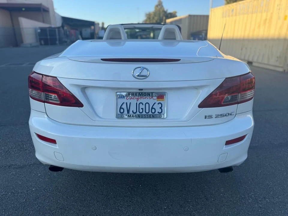 2012 Lexus IS 2nd Gen - Image 4 of 10