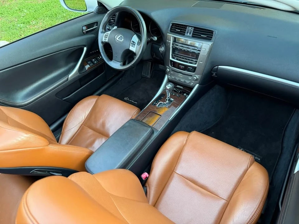 2012 Lexus IS 2nd Gen - Image 4 of 9