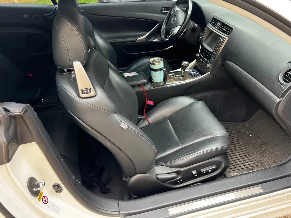 2012 Lexus IS 2nd Gen - Image 14 of 16