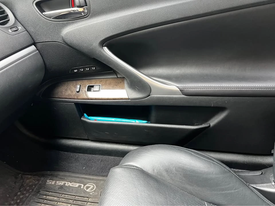 2012 Lexus IS 2nd Gen - Image 8 of 16