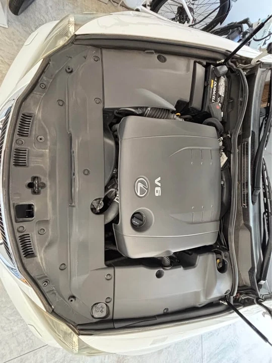 2012 Lexus IS 2nd Gen - Image 19 of 19