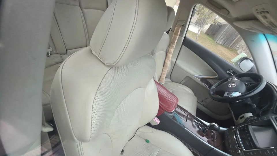 2012 Lexus IS 2nd Gen - Image 6 of 7
