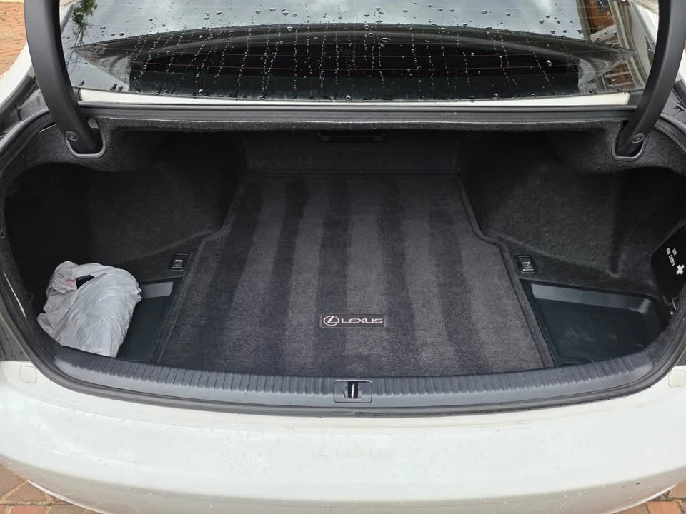 2012 Lexus IS 2nd Gen - Image 14 of 20