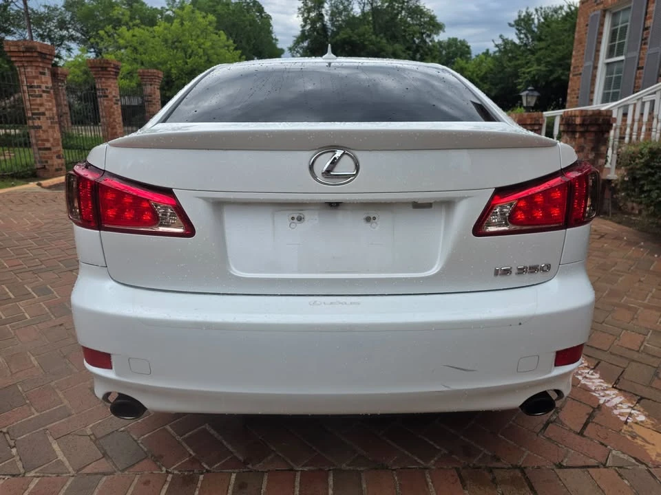 2012 Lexus IS 2nd Gen - Image 9 of 20